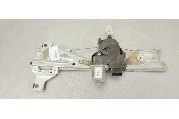 Recambio de elevalunas trasero izquierdo para peugeot 308 sport referencia OEM IAM 9680979080  