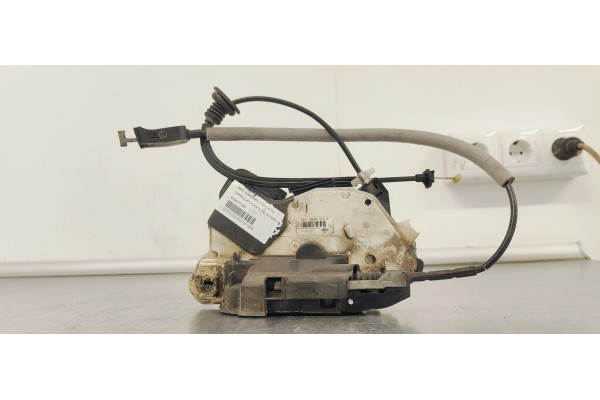 Recambio de cerradura puerta delantera derecha para seat alhambra (710) 2.0 tdi referencia OEM IAM 5K2837016D  