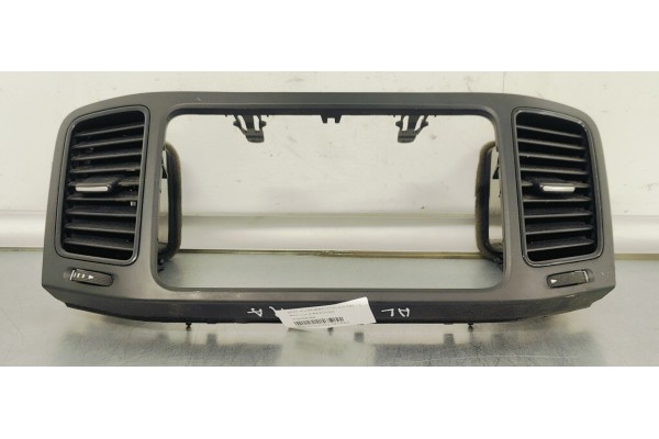 Recambio de rejilla aireadora para seat alhambra (710) 2.0 tdi referencia OEM IAM 7N0858069  