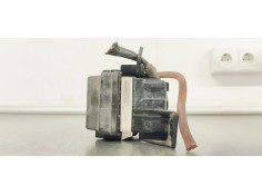 Recambio de caja reles / fusibles para renault scenic iii 1.5dci 85 referencia OEM IAM 243880001R  