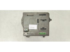Recambio de caja reles / fusibles para renault scenic iii 1.5dci 85 referencia OEM IAM 284B15986R  