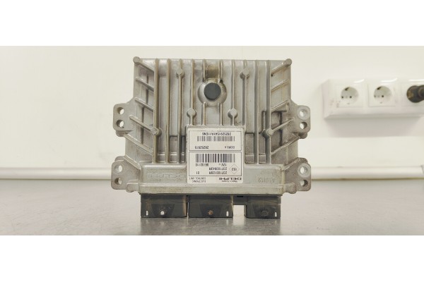 Recambio de centralita motor uce para renault megane iii berlina 5 p referencia OEM IAM 237100120R  