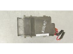Recambio de caja reles / fusibles para opel insignia berlina 2.0cdti 130 fap referencia OEM IAM 13222786  