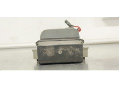 Recambio de caja reles / fusibles para opel insignia berlina 2.0cdti 130 fap referencia OEM IAM 13222786  