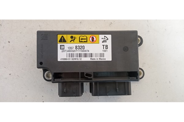 Recambio de centralita airbag para opel insignia berlina 2.0 16v cdti referencia OEM IAM 13578320  