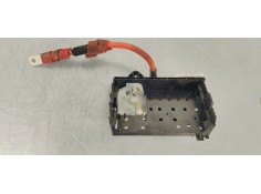 Recambio de caja reles / fusibles para opel astra j lim. 1.6 cdti referencia OEM IAM 13368498  