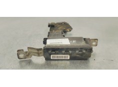 Recambio de caja reles / fusibles para renault scenic iii 1.5dci 85 referencia OEM IAM   
