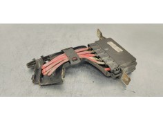 Recambio de caja reles / fusibles para renault scenic iii 1.5dci 85 referencia OEM IAM   