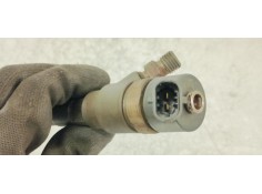 Recambio de inyector para hyundai tucson (jm) 2.0 crdi cat referencia OEM IAM 0445110258  