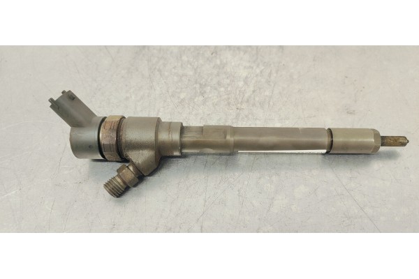 Recambio de inyector para hyundai tucson (jm) 2.0 crdi cat referencia OEM IAM 0445110258  