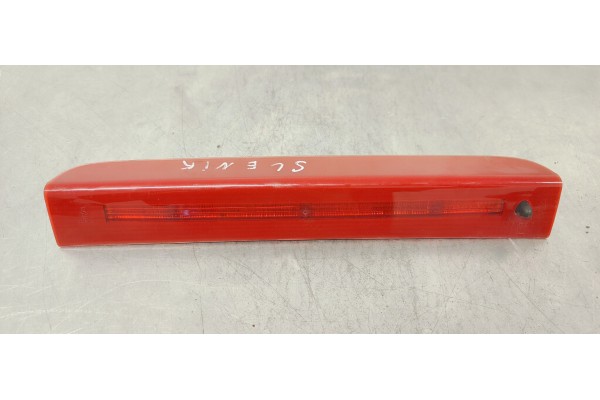 Recambio de luz central de freno para renault scenic iii 1.5dci 85 referencia OEM IAM 265900024R  