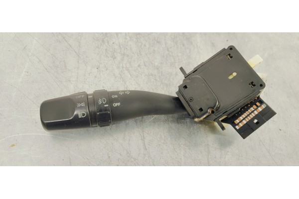 Recambio de mando luces para kia sorento 2.5 crdi ex referencia OEM IAM   