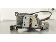 Recambio de cerradura puerta trasera izquierda para renault scenic iii 1.5dci 85 referencia OEM IAM 825030004R  