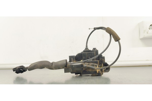 Recambio de cerradura puerta delantera izquierda para renault scenic iii 1.5dci 85 referencia OEM IAM 805030006R  
