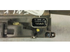 Recambio de cerradura puerta delantera izquierda para renault scenic iii 1.5dci 85 referencia OEM IAM 805030006R  