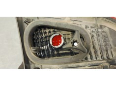 Recambio de piloto trasero derecho interior para renault scenic iii 1.5dci 85 referencia OEM IAM 265550018R  