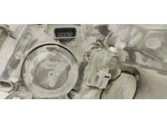 Recambio de faro derecho para renault scenic iii 1.5dci 85 referencia OEM IAM 260108250R  