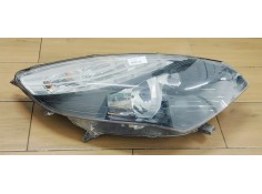 Recambio de faro derecho para renault scenic iii 1.5dci 85 referencia OEM IAM 260108250R  