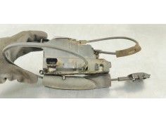 Recambio de cerradura puerta trasera derecha para renault scenic iii 1.5dci 85 referencia OEM IAM 825020004R  