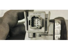 Recambio de mando volante para renault scenic iii 1.5dci 85 referencia OEM IAM 255520013R  