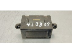 Recambio de pantalla multifuncion para kia sorento 2.5 crdi ex referencia OEM IAM 945003E160  
