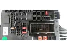 Recambio de caja reles / fusibles para opel insignia berlina 2.0 16v cdti referencia OEM IAM 1327732104 544949969 