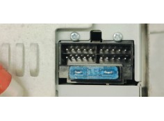 Recambio de sistema audio / radio cd para kia sorento 2.5 crdi ex referencia OEM IAM   