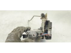 Recambio de cerradura puerta delantera izquierda para audi a8 (4e2) referencia OEM IAM 4E1837015  