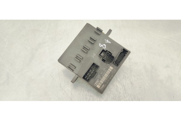 Recambio de modulo electronico para audi a8 (4e2) referencia OEM IAM 4E0907279L  