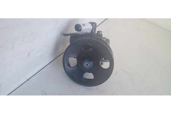 Recambio de bomba direccion para hyundai accent (lc) 1.5 crdi cat referencia OEM IAM Y8T11  