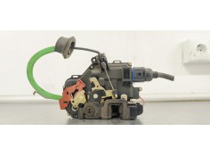 Recambio de cerradura puerta trasera izquierda para audi a8 (4e2) referencia OEM IAM 4E0839015  