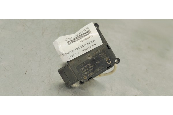 Recambio de motor apertura trampillas climatizador para audi a8 (4e2) referencia OEM IAM 0132801369  