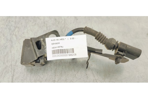 Recambio de sensor para audi a8 (4e2) referencia OEM IAM 4E0616576J  