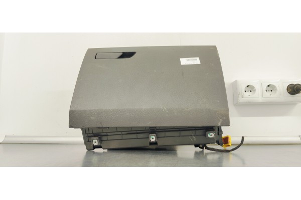 Recambio de guantera para seat leon (5f1) 2.0 tdi fr referencia OEM IAM 5F1857095  