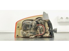 Recambio de piloto trasero derecho para audi a4 berlina (8e) 2.0 tdi 16v (103kw) referencia OEM IAM 8E5945096  