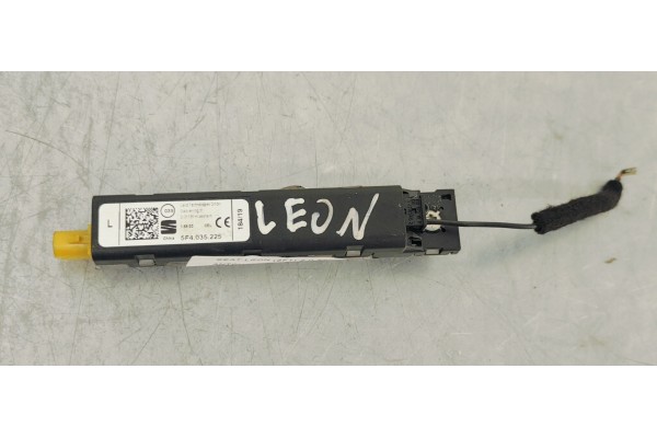 Recambio de antena para seat leon (5f1) 2.0 tdi fr referencia OEM IAM 5F4035225  