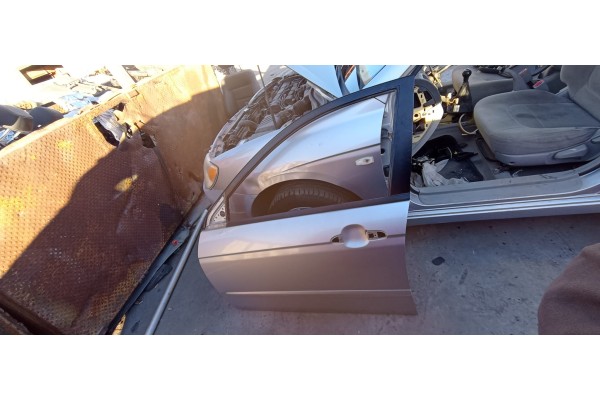 Recambio de puerta delantera izquierda para kia cerato 2.0 ex berlina (4-ptas.) referencia OEM IAM   