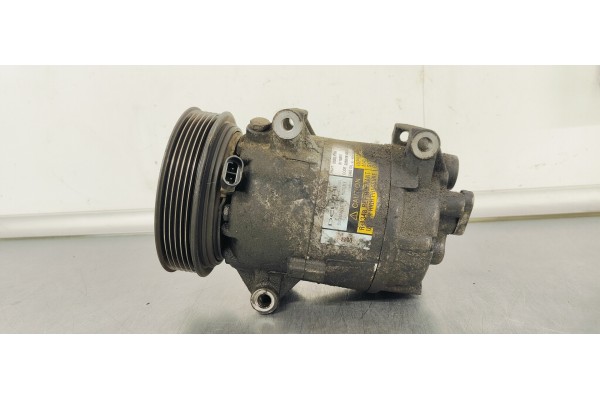 Recambio de compresor aire acondicionado para renault megane ii berlina 5p confort dynamique referencia OEM IAM 8200316164  