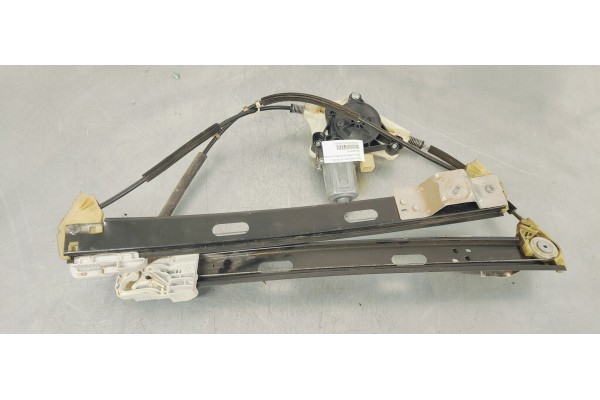Recambio de elevalunas delantero izquierdo para seat leon (5f1) 2.0 tdi fr referencia OEM IAM 5Q0959801C  
