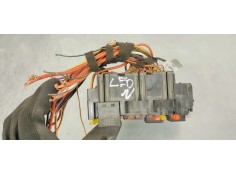 Recambio de caja reles / fusibles para seat leon (5f1) 2.0 tdi fr referencia OEM IAM 5Q0937615C  