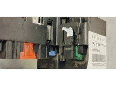 Recambio de caja reles / fusibles para seat leon (5f1) 2.0 tdi fr referencia OEM IAM 5Q0937615C  