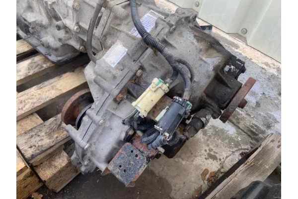 Recambio de caja transfer para kia sorento 2.5 crdi ex referencia OEM IAM 473004C210  