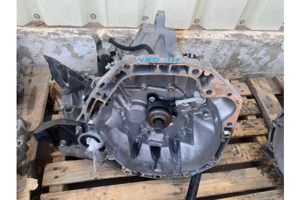 Recambio de caja cambios para renault megane iii berlina 5 p referencia OEM IAM JR5175  