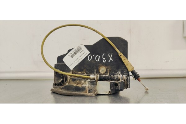 Recambio de cerradura puerta delantera derecha para bmw x3 (f25) 2.0 d referencia OEM IAM 7276668  
