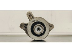 SOPORTE MOTOR DERECHO A2052406717 