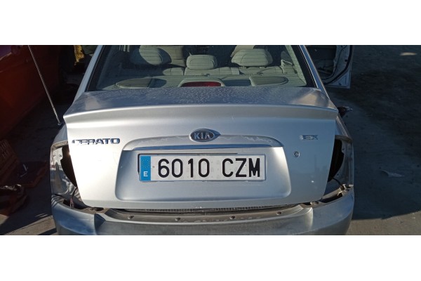 Recambio de porton trasero para kia cerato 2.0 ex berlina (4-ptas.) referencia OEM IAM   