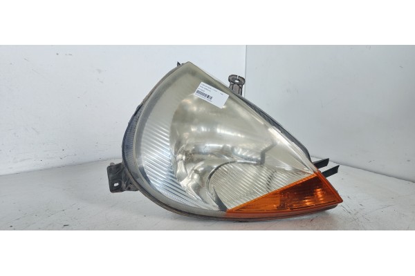 Recambio de faro derecho para ford ka (ccq) bitono referencia OEM IAM 67724920  