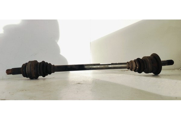 Recambio de transmision trasera derecha para bmw serie 5 touring (f11) 518d referencia OEM IAM 7581028AI04  