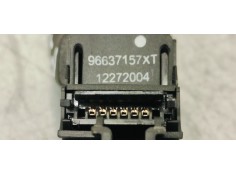 Recambio de mando volante para peugeot 208 1.6 hdi 100 fap referencia OEM IAM 96637157XT  