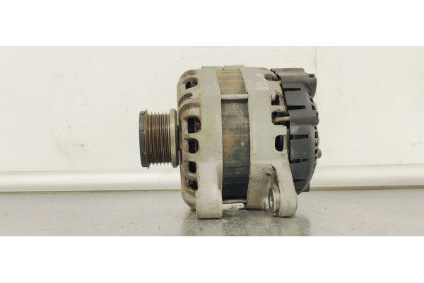 Recambio de alternador para peugeot 208 referencia OEM IAM 9809391880  